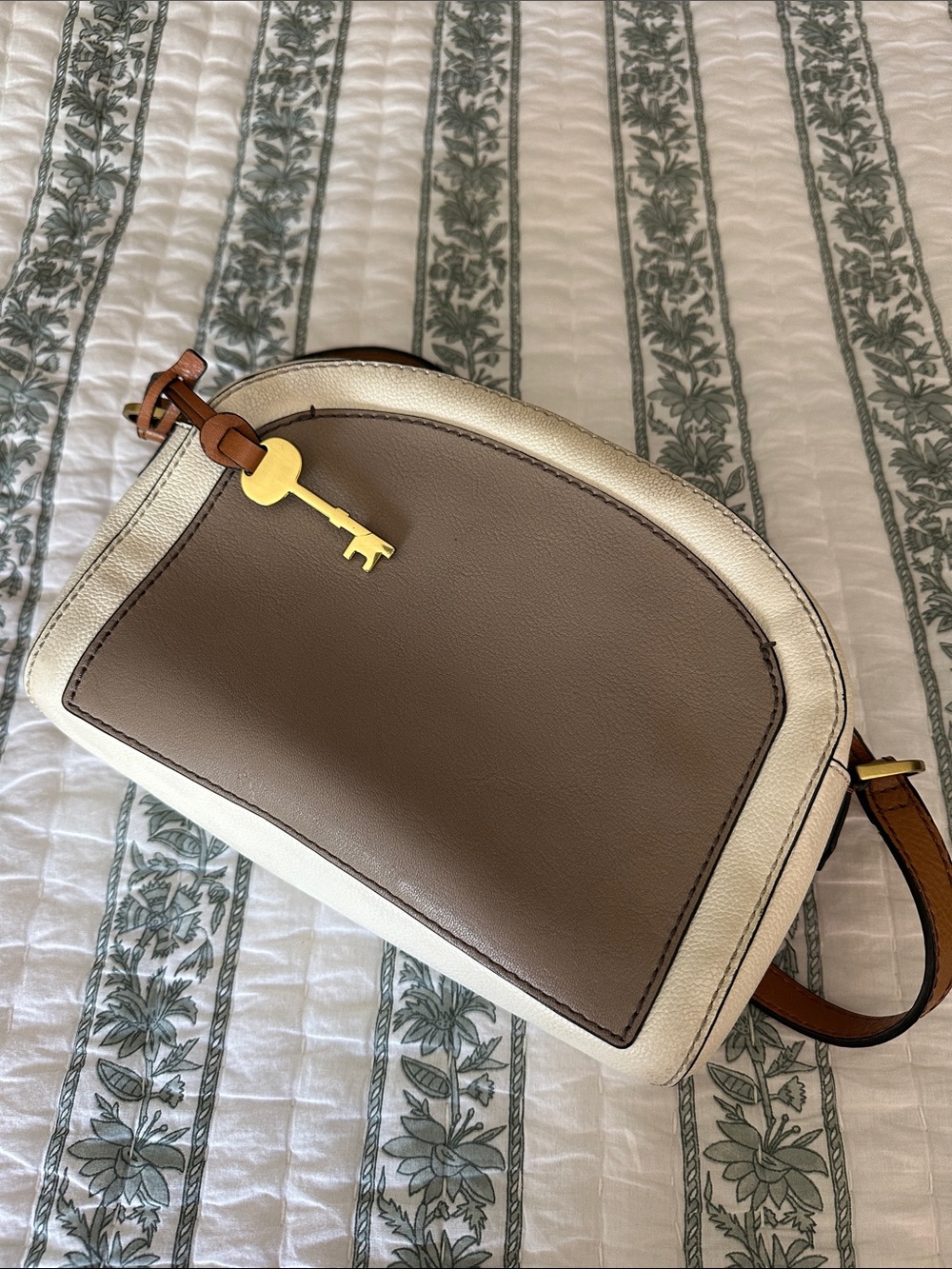 Fossil Cream and Taupe Two-Tone Crossbody Bag